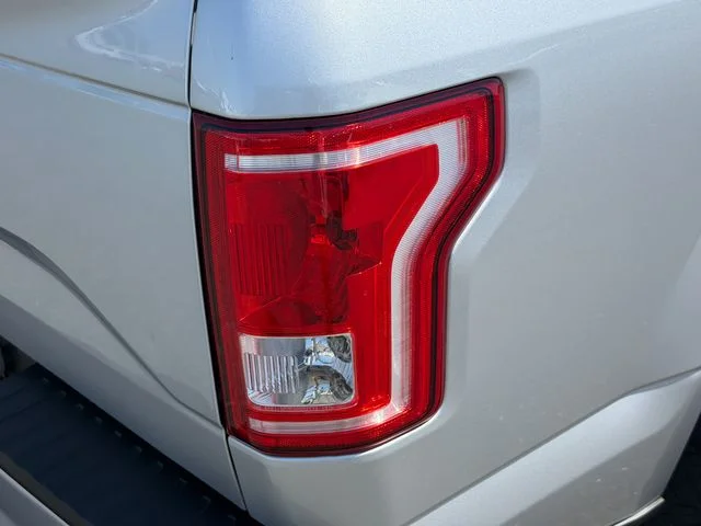 Used 2017 Silver Ford XL image 9