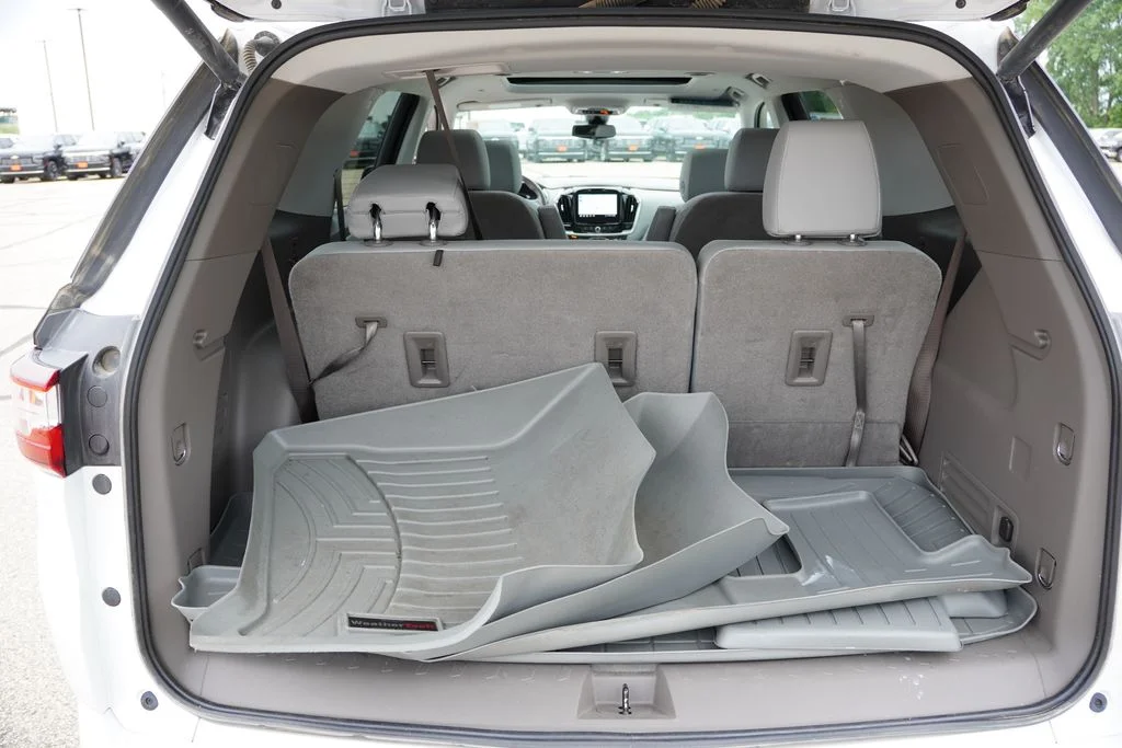 2021 Chevrolet Traverse Premier - Photo 23