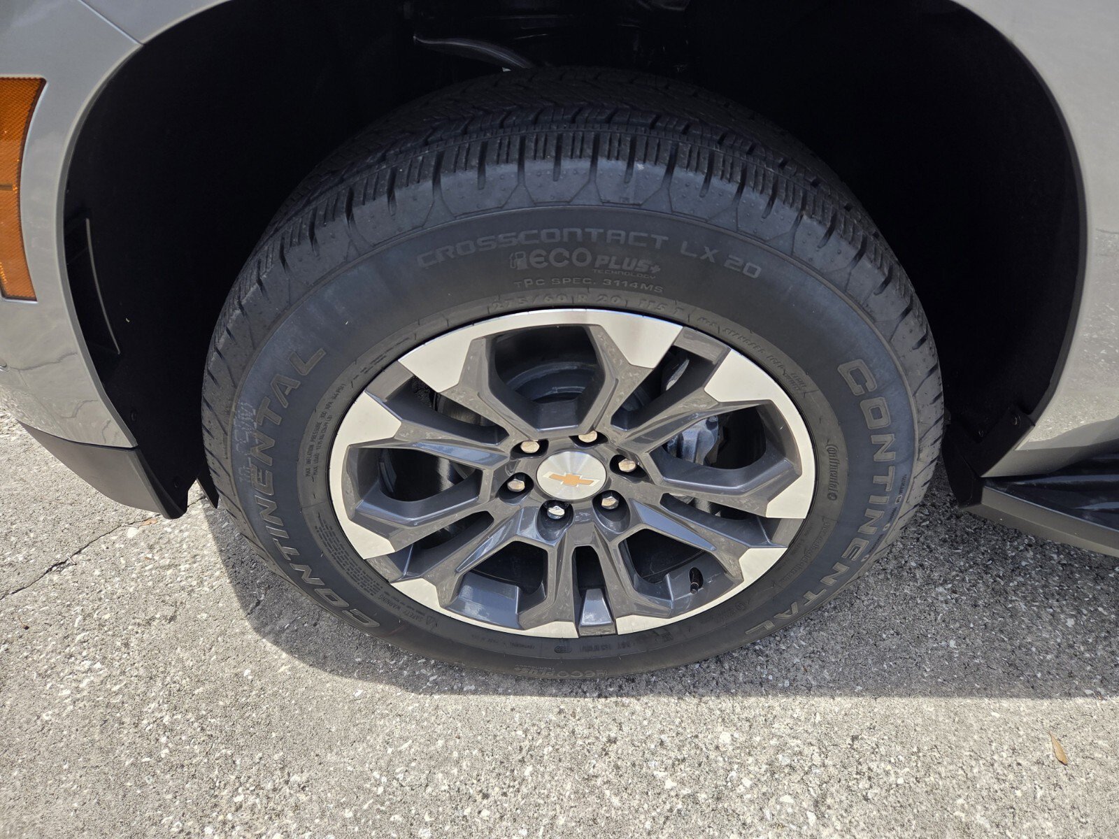 New 2026 Sterling Gray Metallic Chevrolet LT image 20