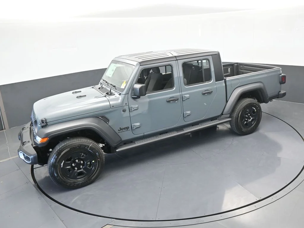 New 2026 Anvil Clearcoat Jeep Sport image 43