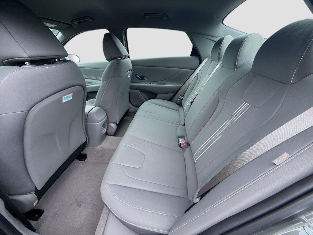 New 2026 Amazon Gray Hyundai SEL Sport image 17