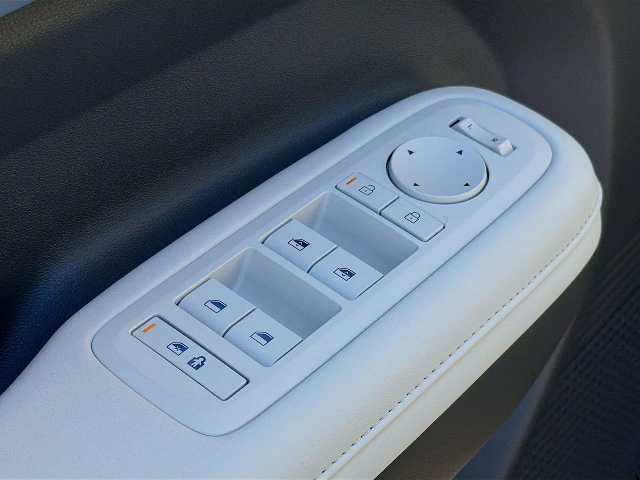 New 2026 Atlantis Blue Hyundai SEL FWD image 22