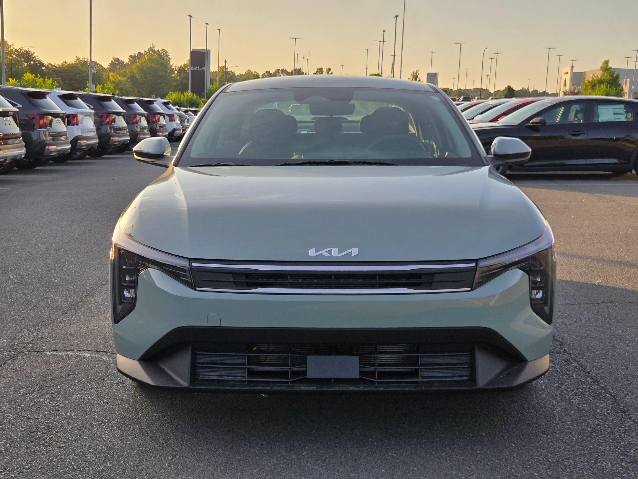 New 2026 Morning Haze Kia LXS image 2