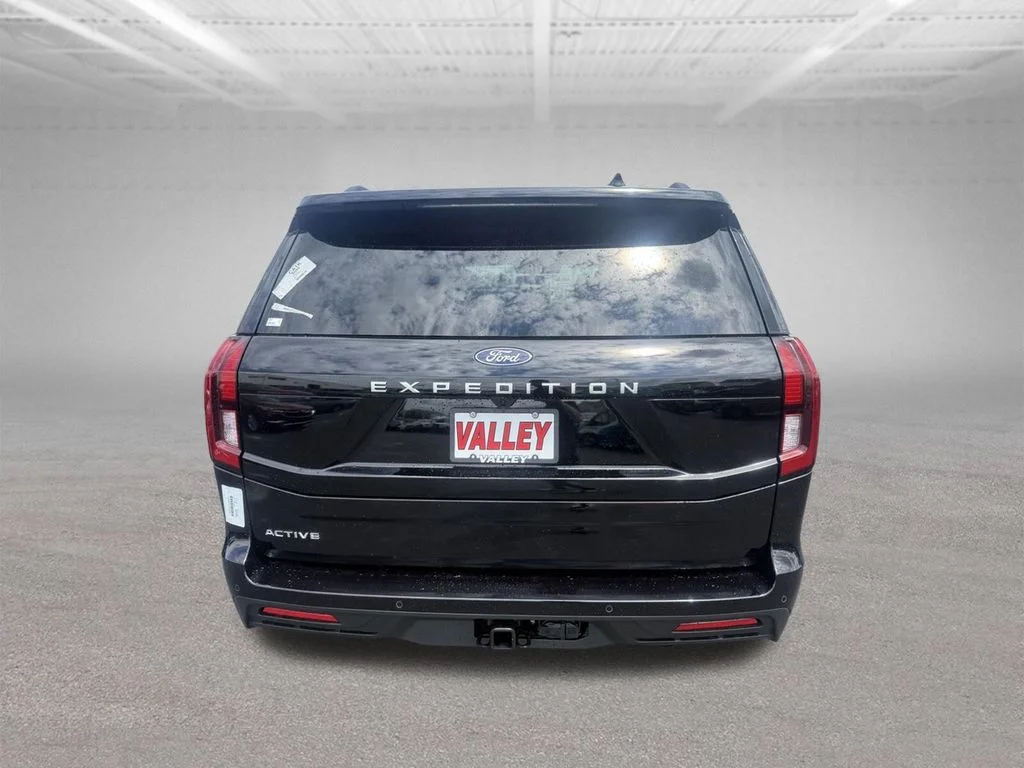 New 2026 Agate Black Metallic Ford Active image 4
