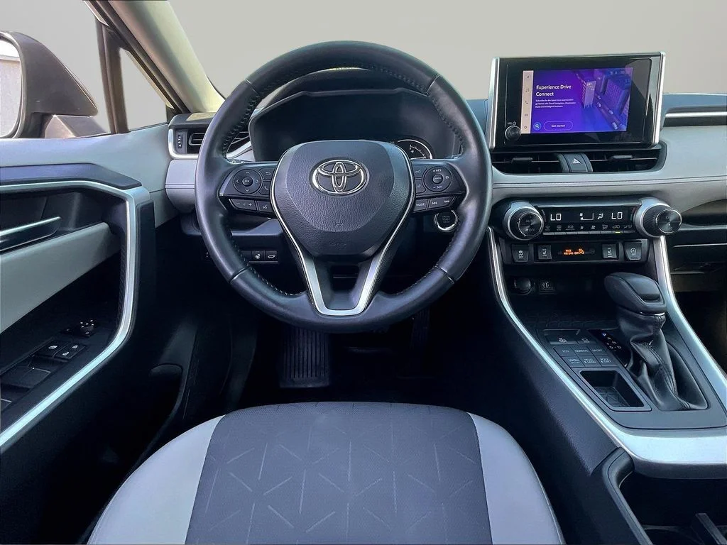 Used 2023 Black Toyota XLE image 10