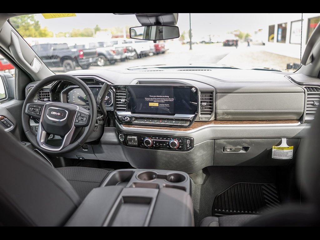New 2026 Onyx Black GMC Elevation image 11