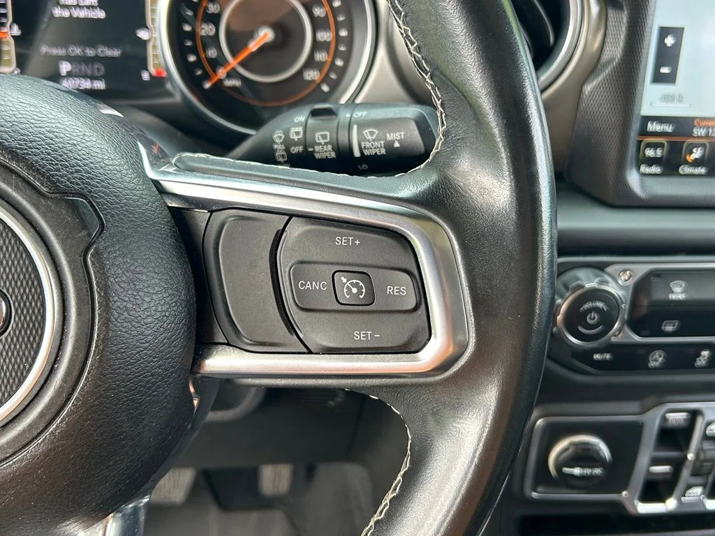 Certified Used 2018 Black Jeep Unlimited Sahara image 23