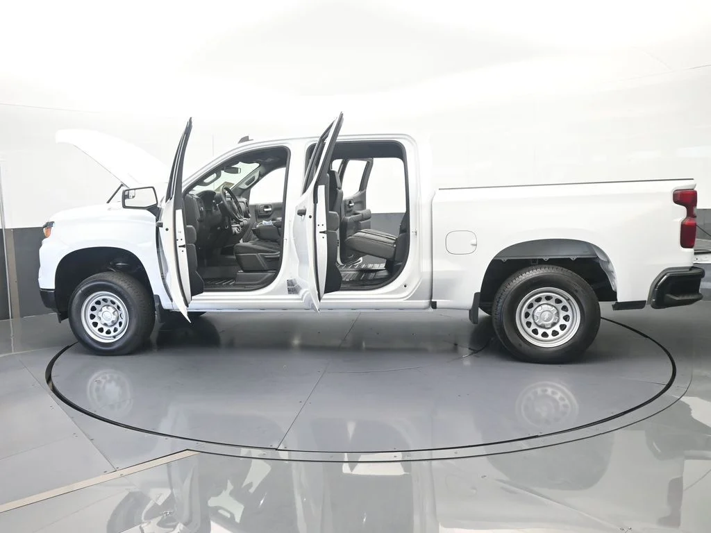 Used 2026 Summit White Chevrolet WT image 66