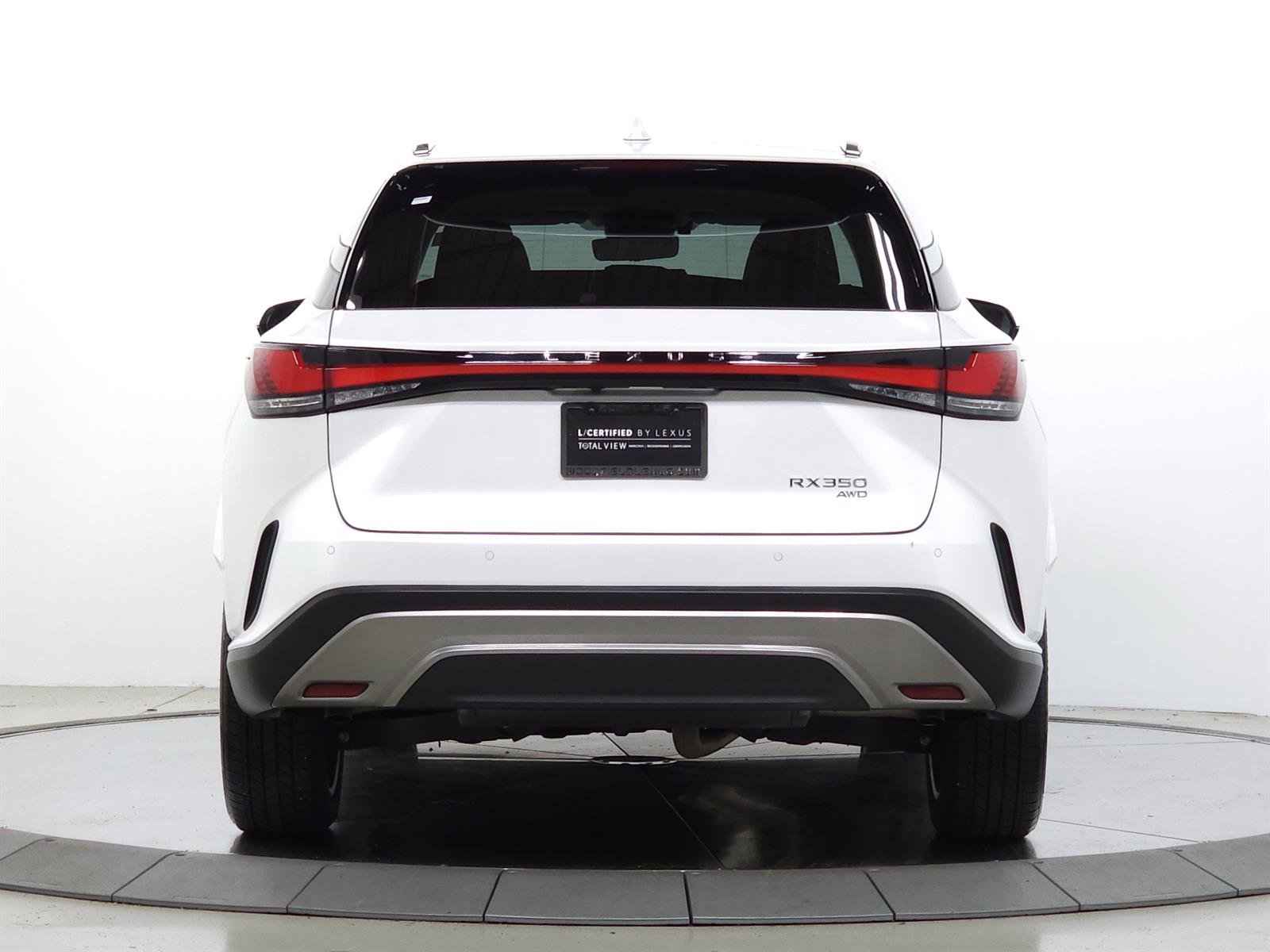 Certified Used 2024 White Lexus PREMIUM PLUS image 7