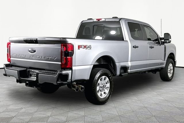 Used 2024 Silver Ford XL image 6