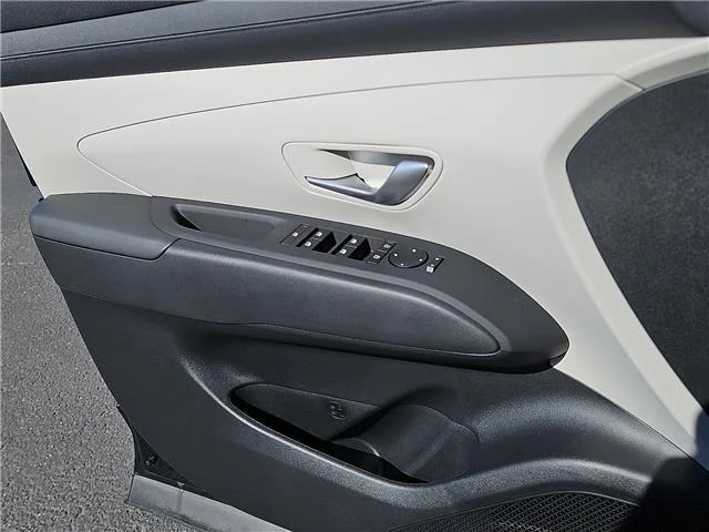 New 2026 Phantom Black Hyundai SEL image 13