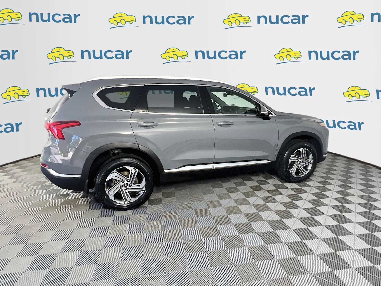 Used 2023 Hampton Gray Hyundai SEL image 8