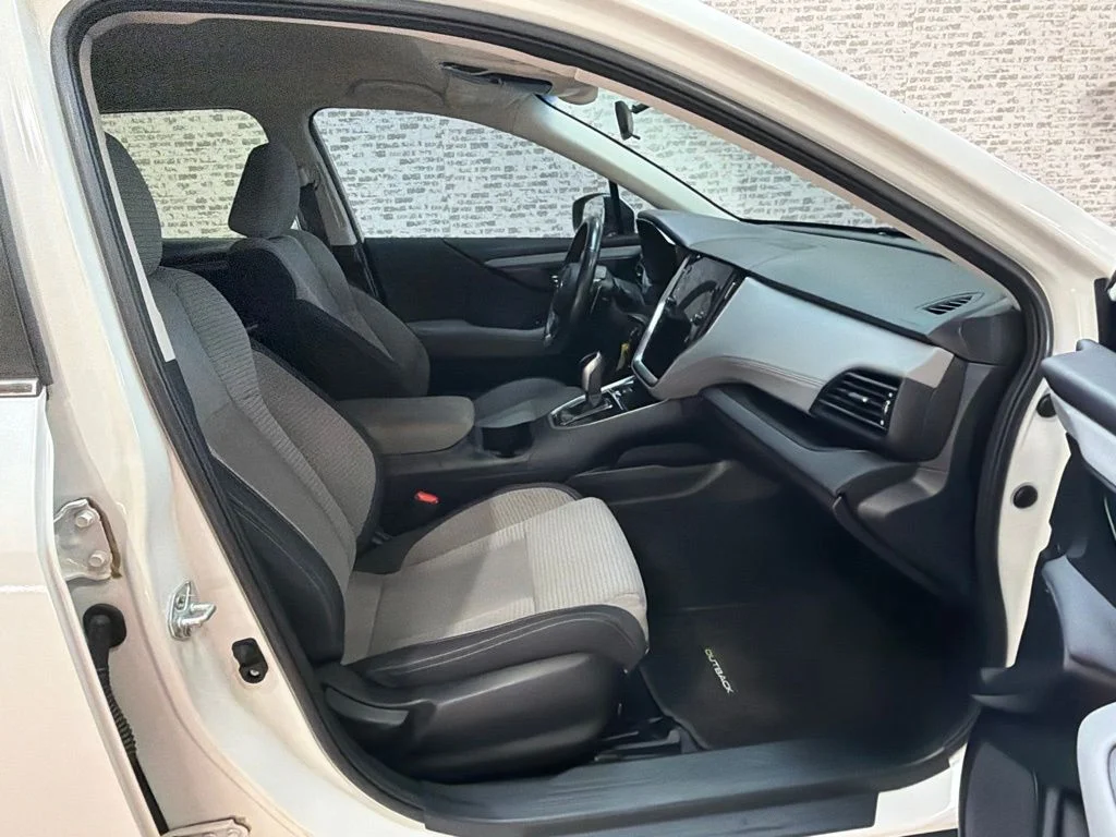 Used 2021 Crystal White Pearl Subaru Premium image 11