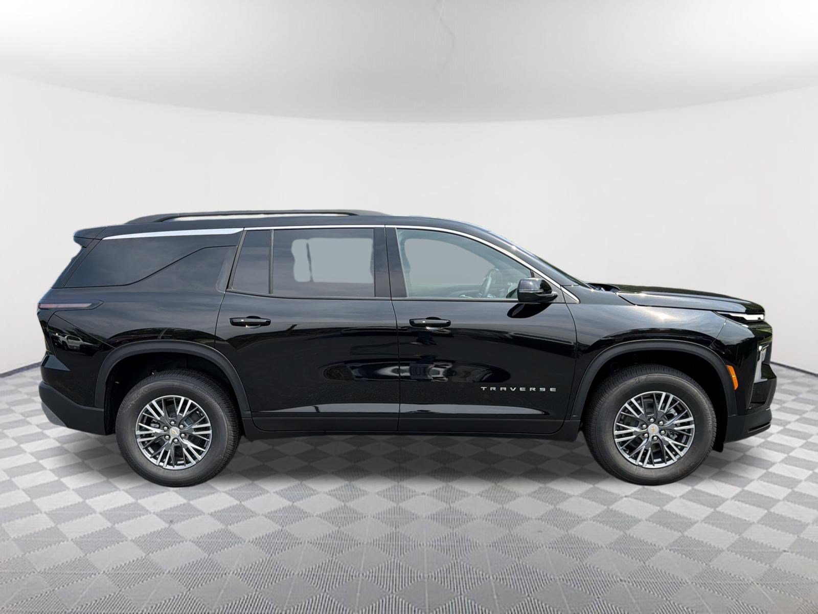 New 2026 Mosaic Black Metallic Chevrolet LT image 4