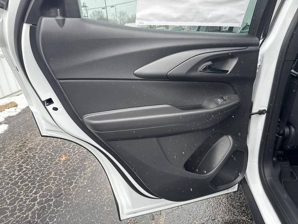 2026 Chevrolet Trailblazer LS - Photo 16