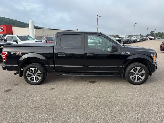 Used 2019 Black Metallic Ford XL image 9