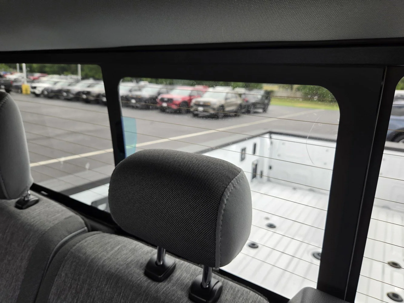 New 2026 Oxford White Ford XL image 21
