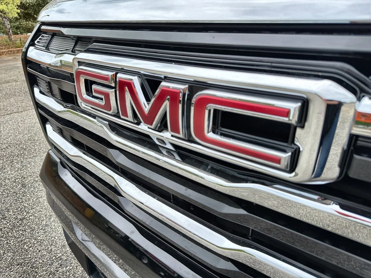 New 2026 Ebony Twilight Metallic GMC Elevation image 26