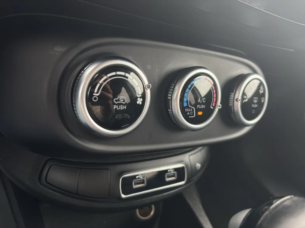 Used 2021 Italia Blue FIAT Pop image 30