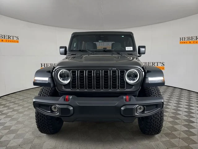 New 2026 Granite Crystal Metallic Clear-Coat Exterior Paint Jeep Rubicon image 2