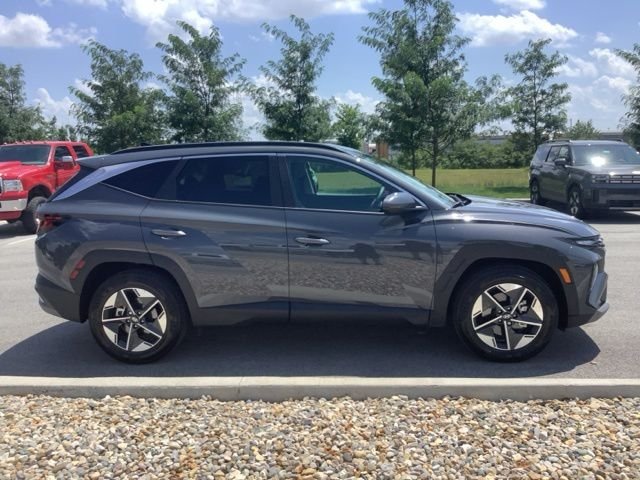 Certified Used 2025 Gray Hyundai SEL image 4