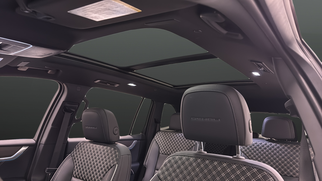 Used 2024 Summit White GMC Denali image 12