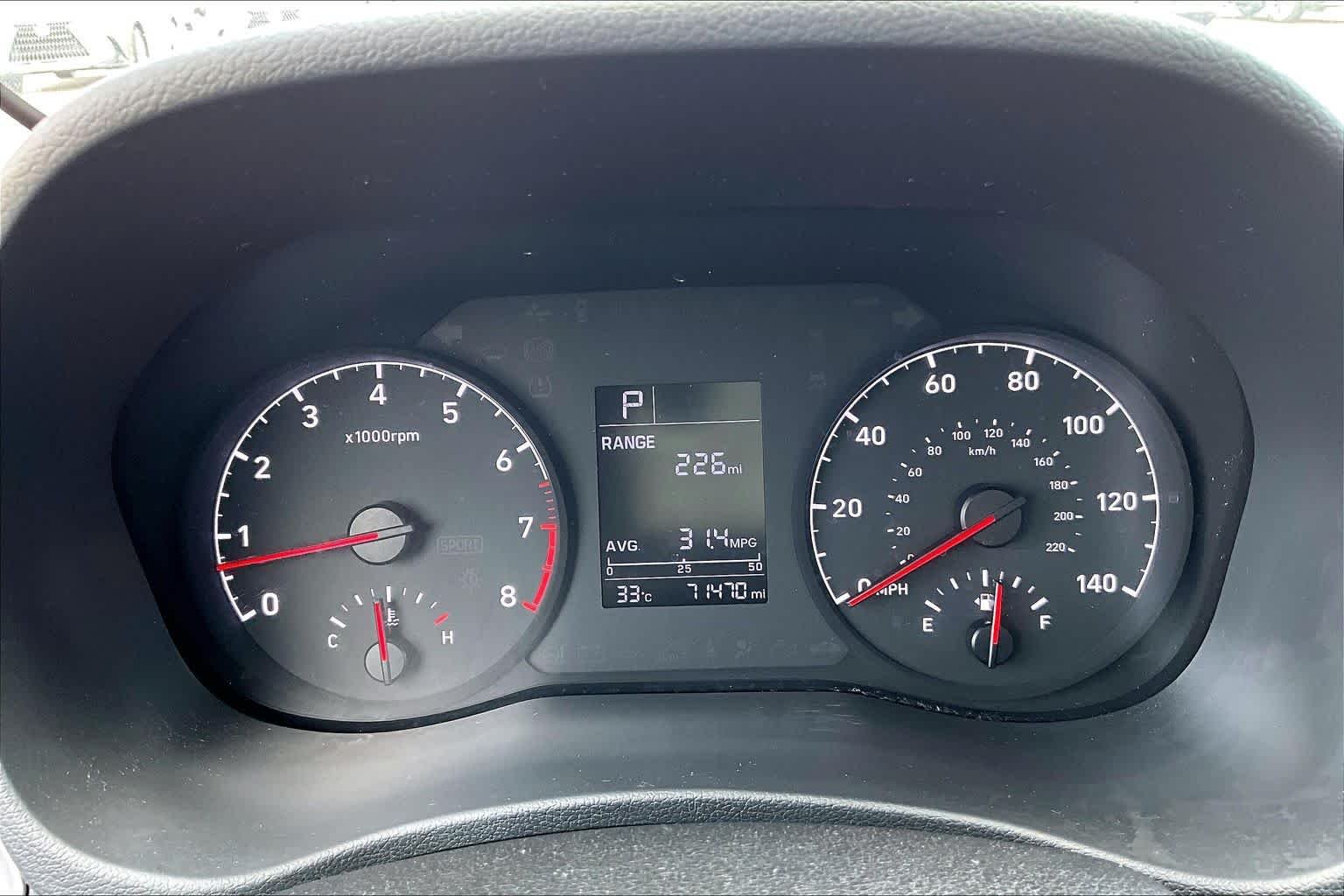Used 2021 Absolute Black Hyundai SE image 26