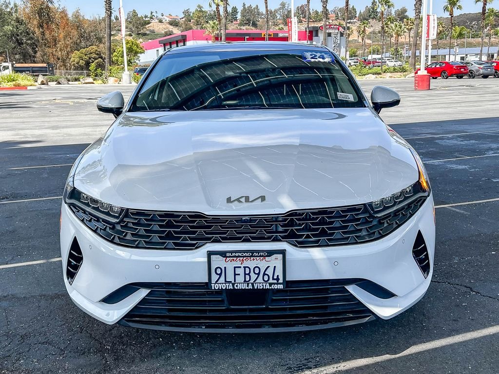 Used 2024 White Kia EX image 2