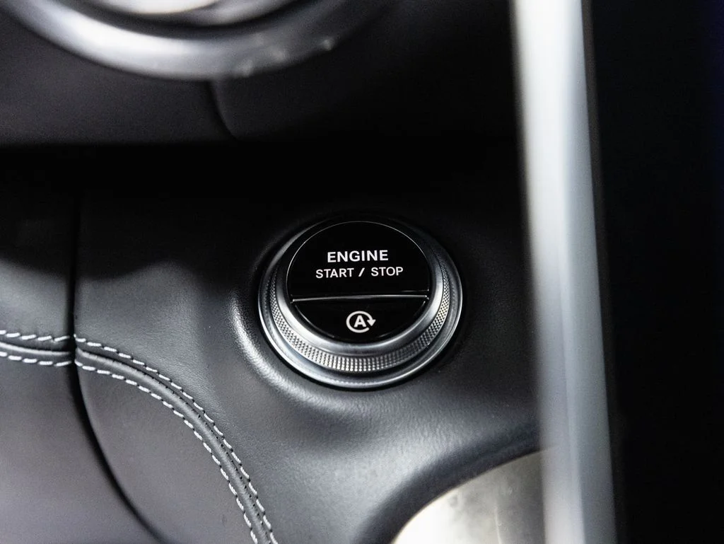 Used 2022 MANUFAKTUR Moonlight White Metallic Mercedes-Benz SL 55 AMG® image 17