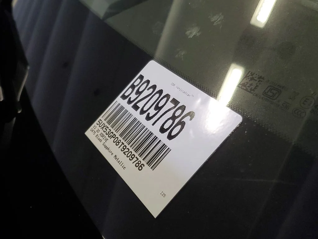 2026 BMW X3 30 - Photo 27