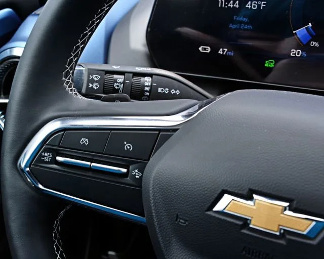 New 2026 Sterling Gray Metallic Chevrolet LT image 31