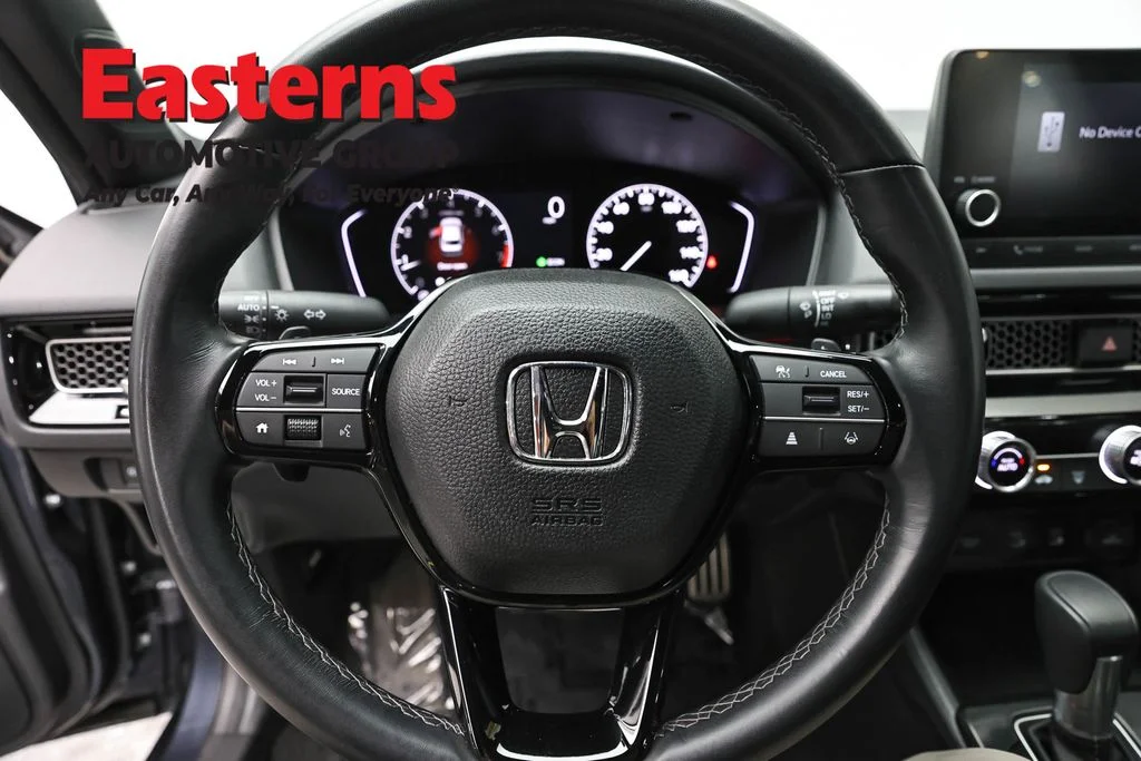 Used 2025 Gray Honda Sport image 10