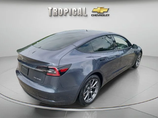 Used 2022 Gray Tesla Long Range image 5