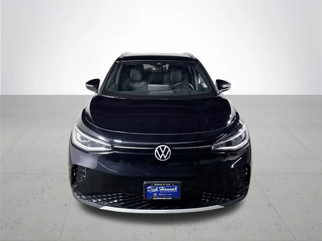Certified Used 2023 Black Volkswagen Pro S Plus image 4