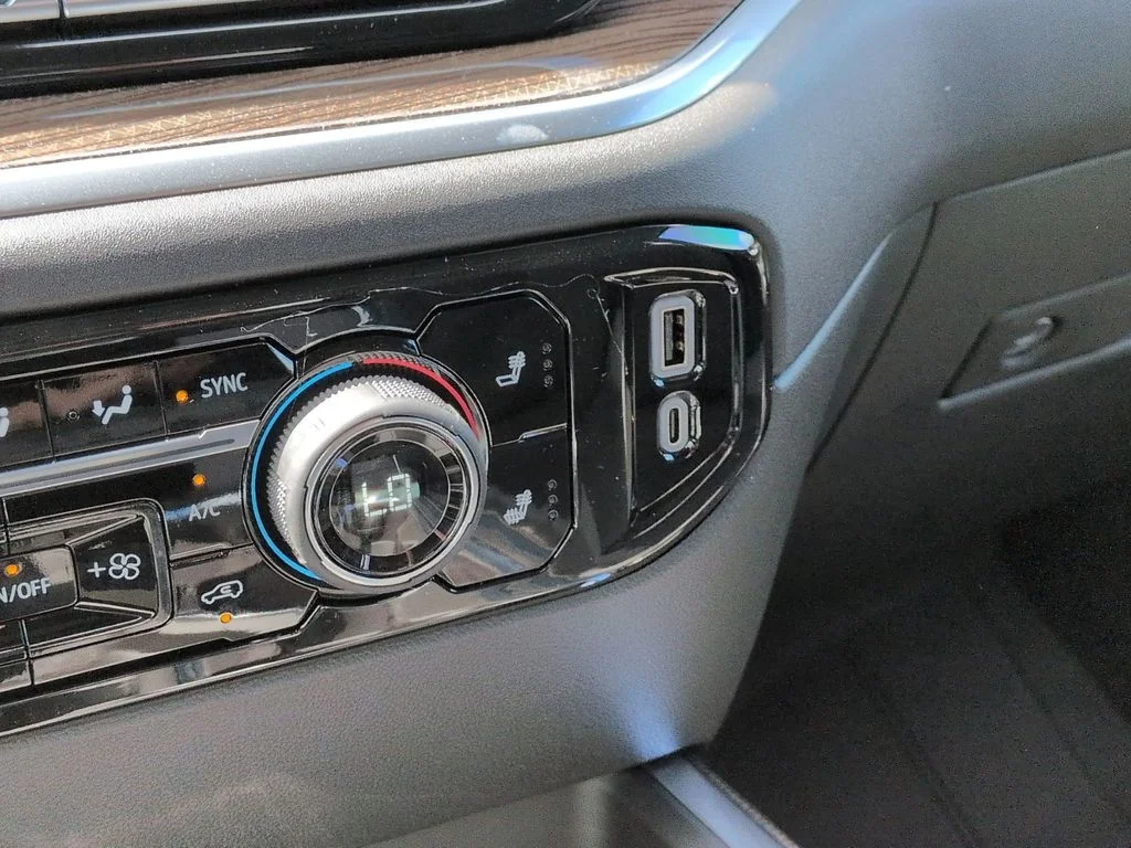 2026 Chevrolet Silverado 1500 LT - Photo 19