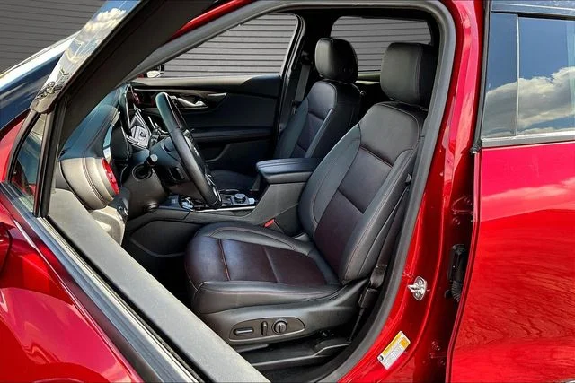 Used 2023 Red Chevrolet RS image 21