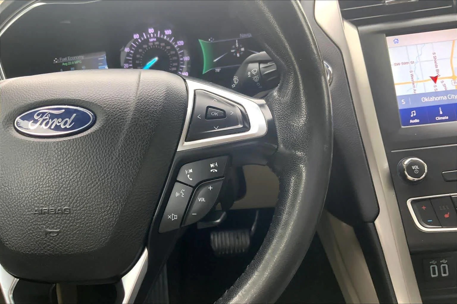 2020 Ford Fusion SEL - Photo 25