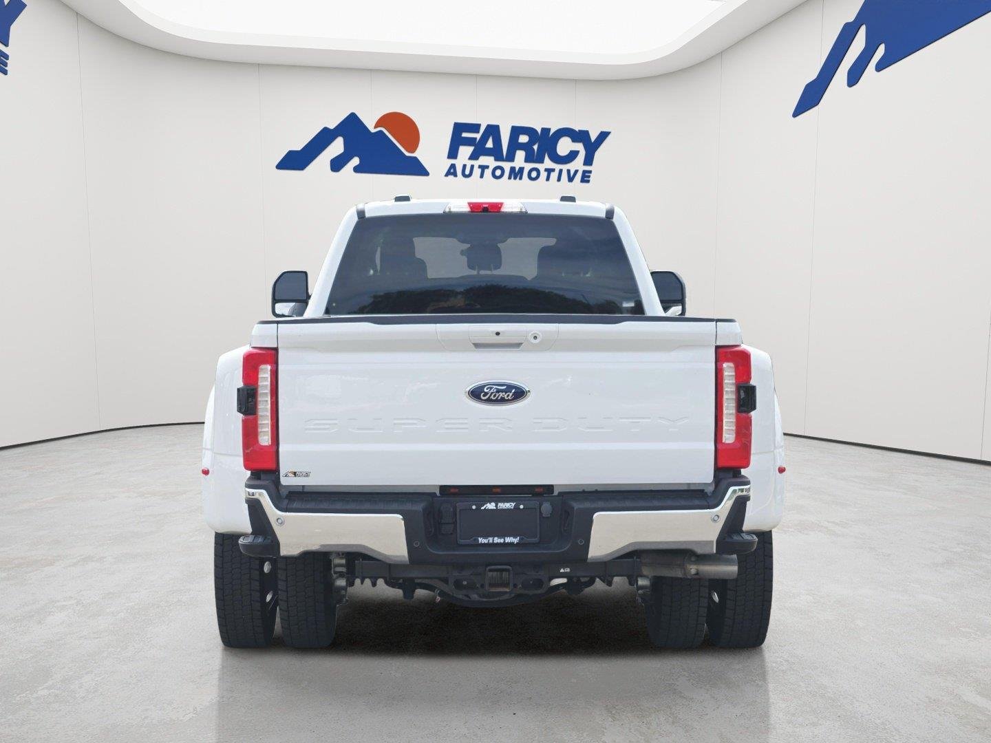 Used 2025 Oxford White Ford LARIAT image 6
