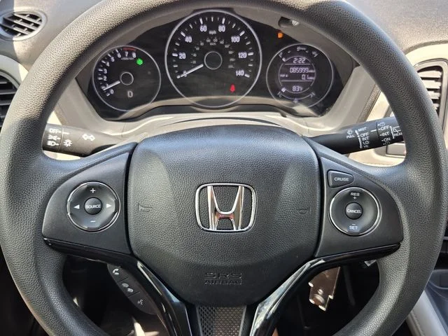 Used 2021  Honda LX image 19