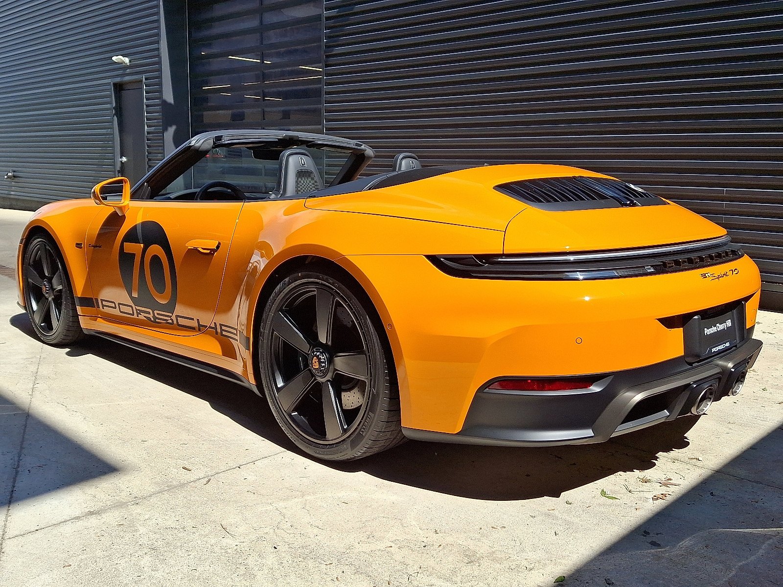 New 2026 Paint to Sample: Signalorange Porsche Spirit 70 image 3