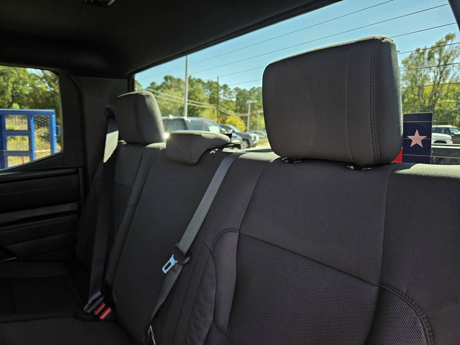 2026 Toyota Tundra SR5 - Photo 27