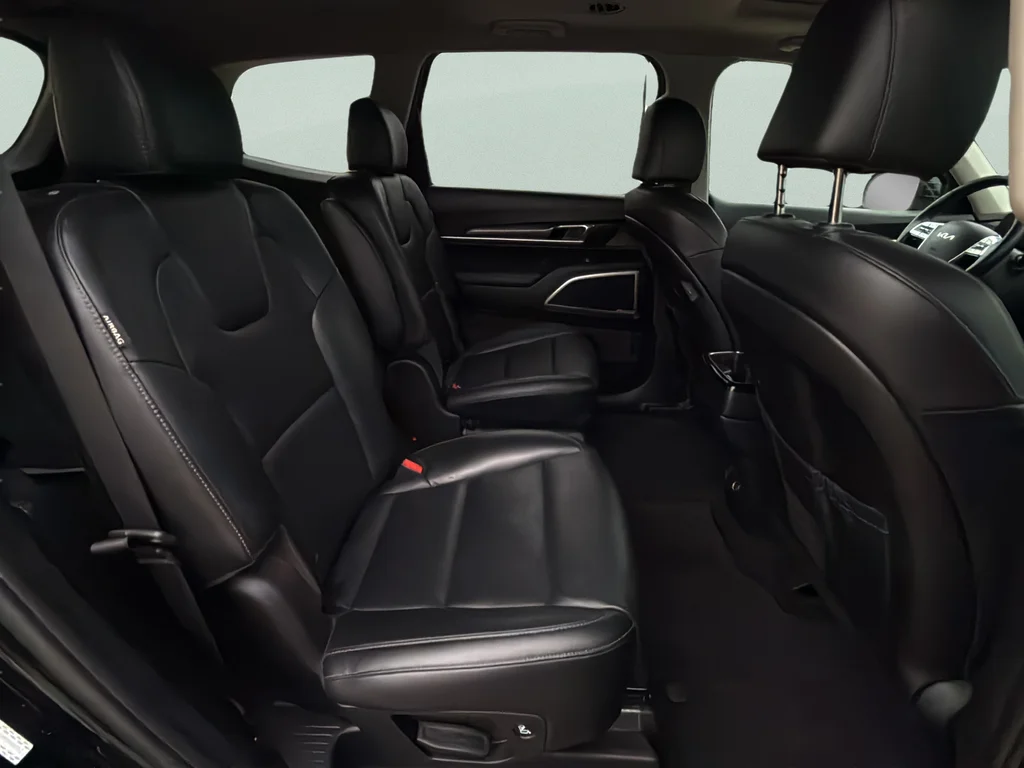 Used 2023 Ebony Black Kia S image 13
