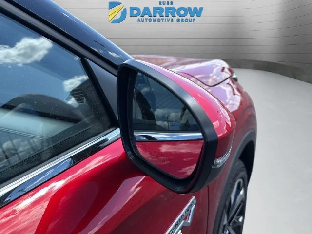 Used 2025 Red Mitsubishi SEL image 9
