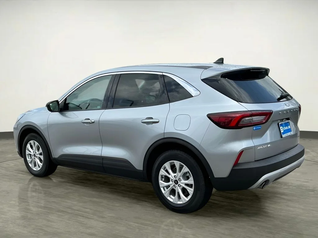 Used 2024 Silver Ford Active image 3