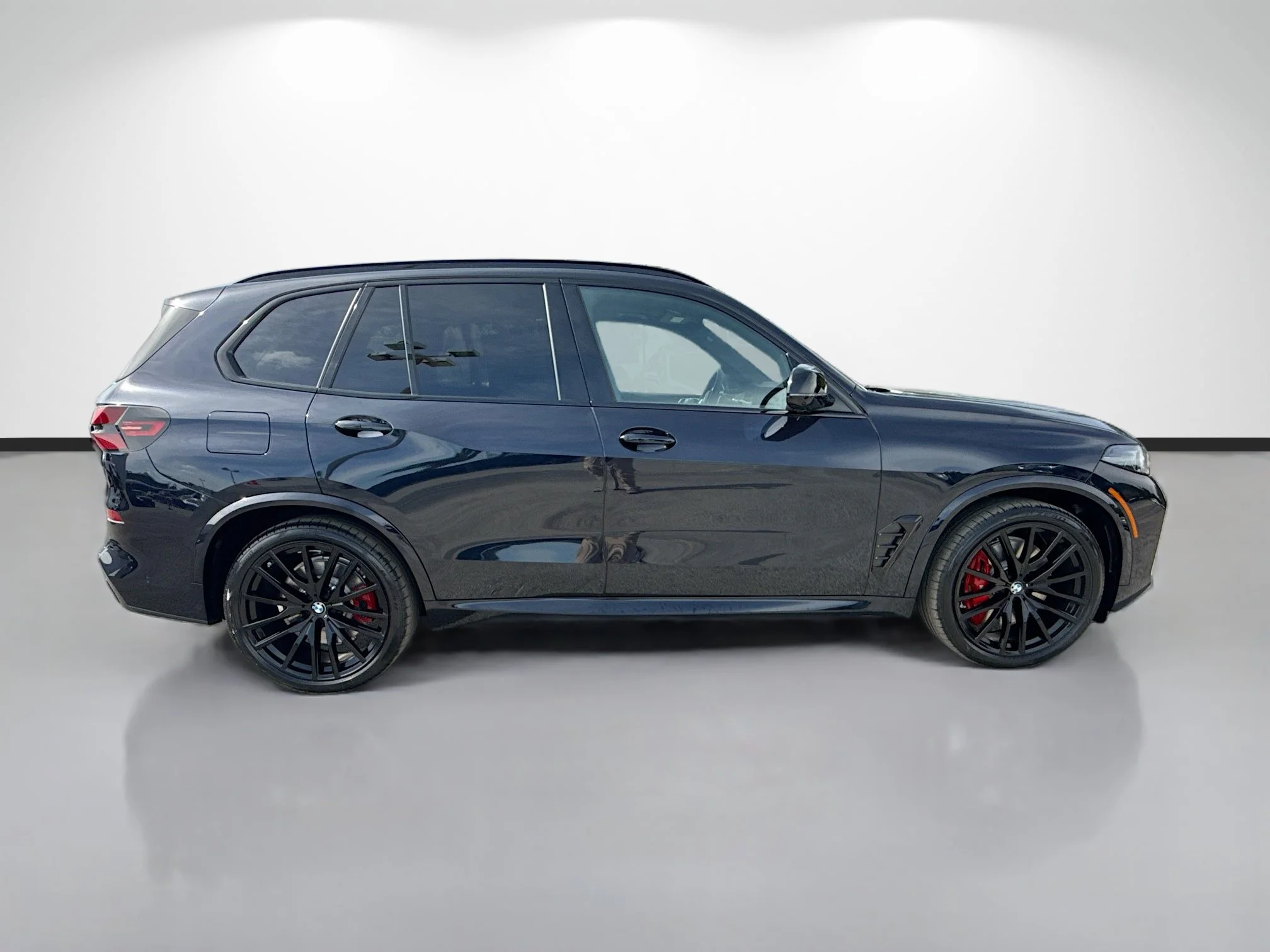 New 2026 Carbon Black Metallic BMW M60i image 2