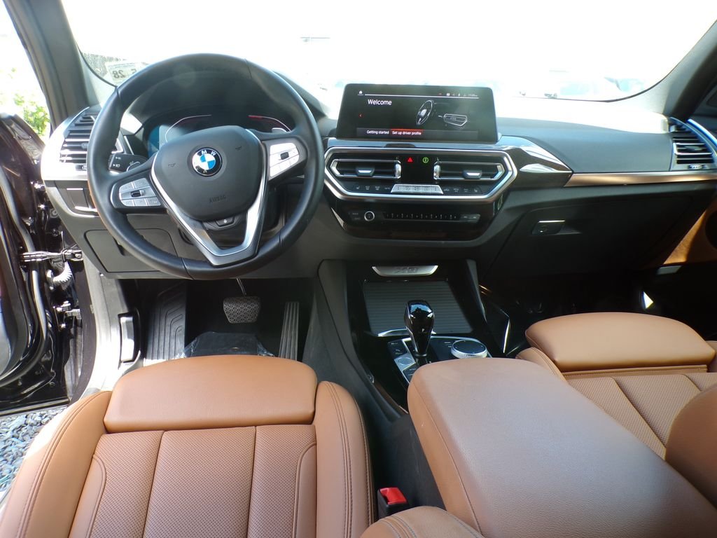 Certified Used 2023 Black Sapphire Metallic BMW xDrive30i image 6