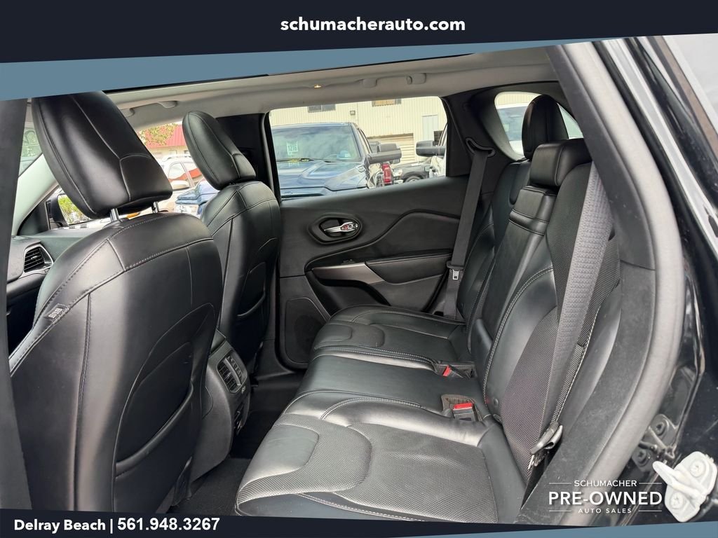Used 2019 Black Jeep Limited image 13