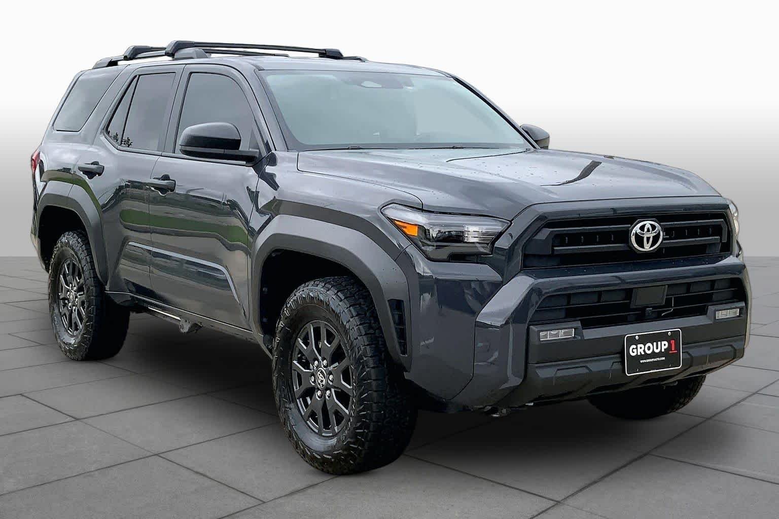 Used 2025 Underground Toyota SR5 image 3