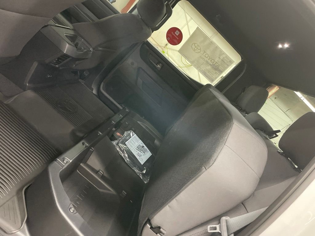 2026 Toyota Tundra SR5 - Photo 21