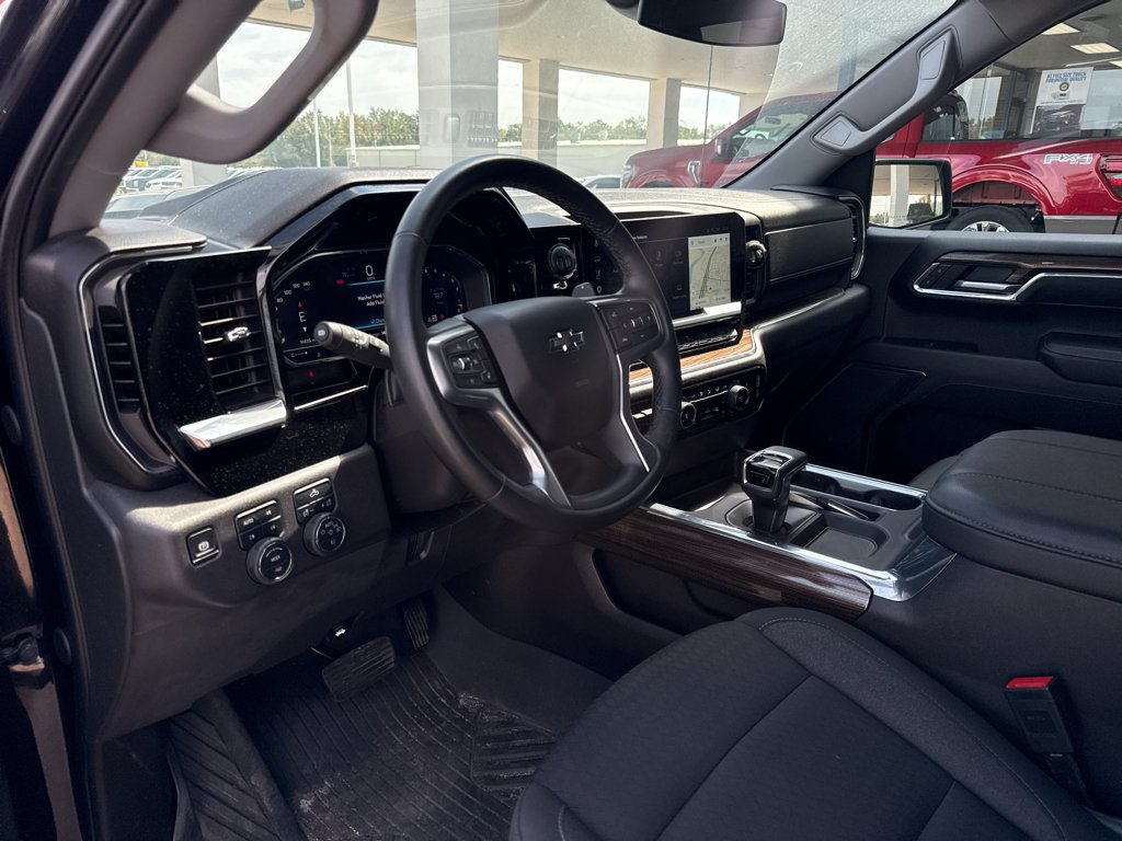 Used 2025 Black Chevrolet LT Trail Boss image 12